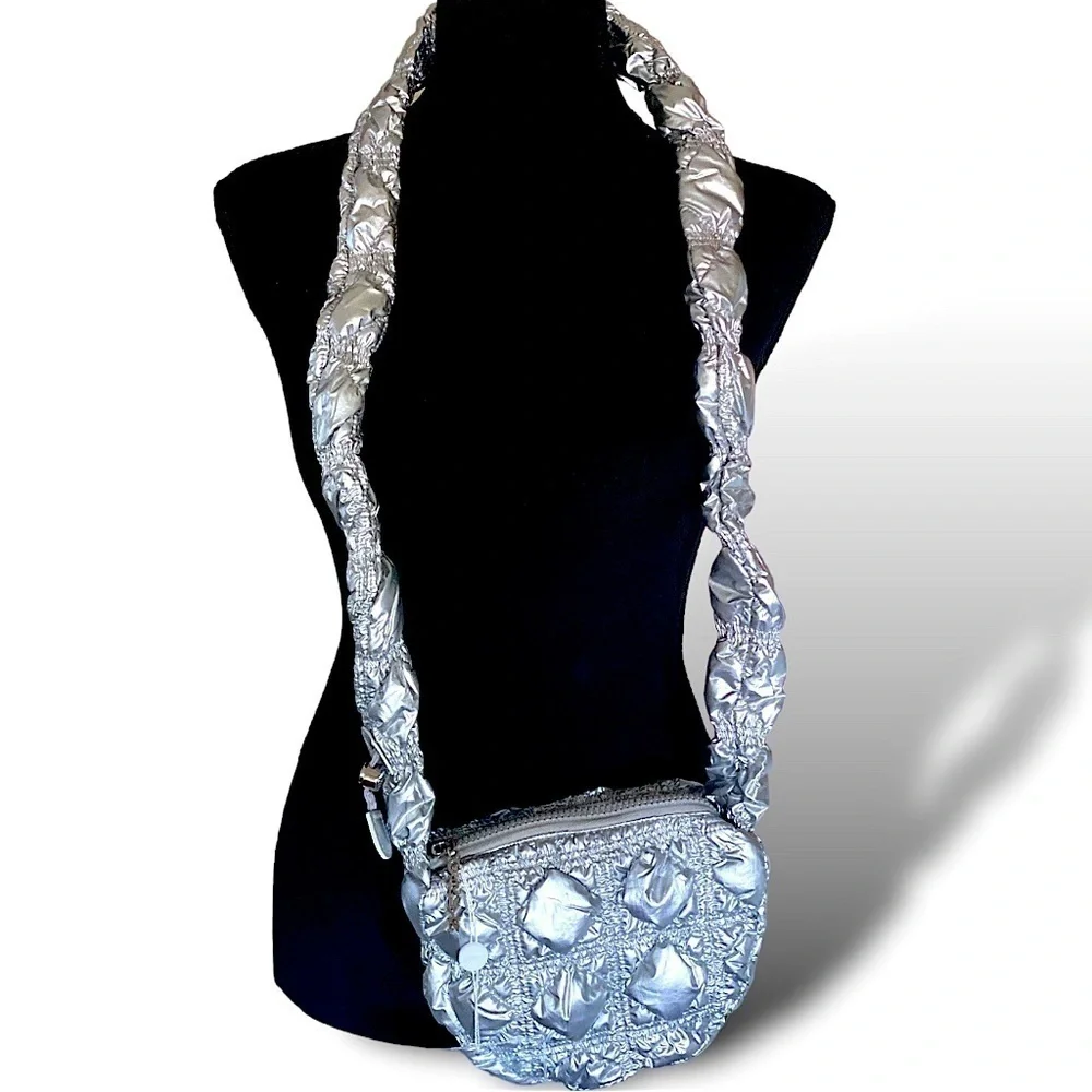 Authentic CARLYN Mini Poing Casual Style Unisex SILVER Nylon Streetwear … - Picture 12 of 16